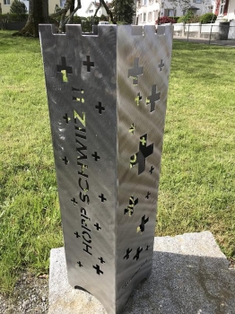 Feuersäule mit HOPP-SCHWIIZ - AKTION
