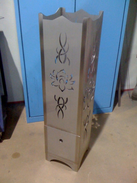Feuersäule mit Lotusblüten - Motiv  AKTION